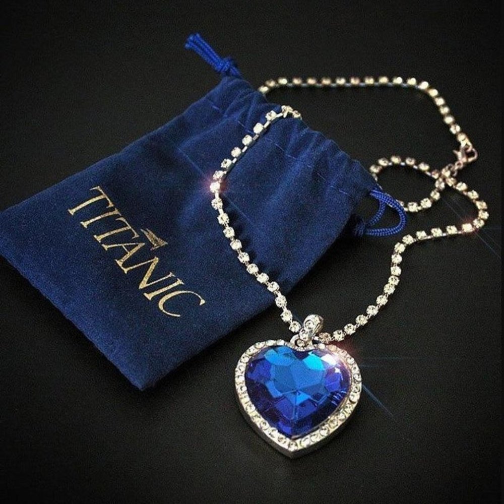 Titanic Necklace , Heart of the Ocean Necklace, Forever Love, Sapphire Necklace